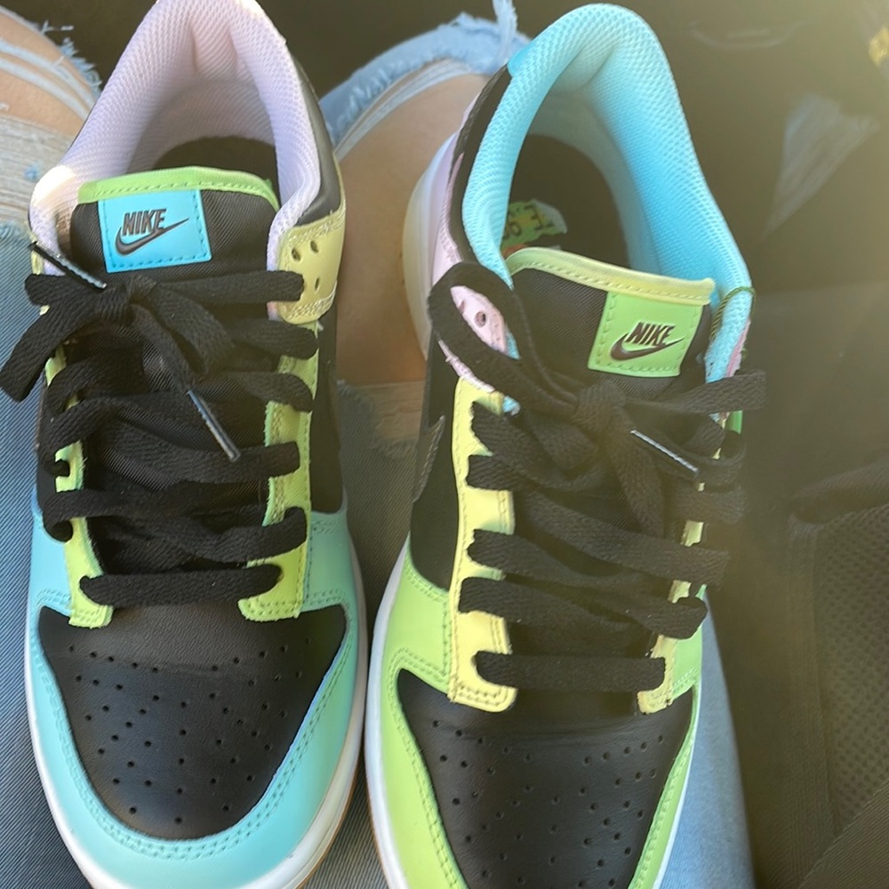 Free 99 dunks